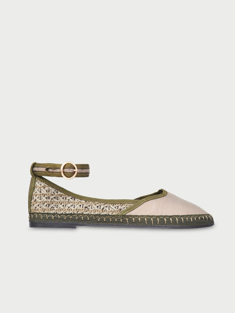 Courts Mule Green