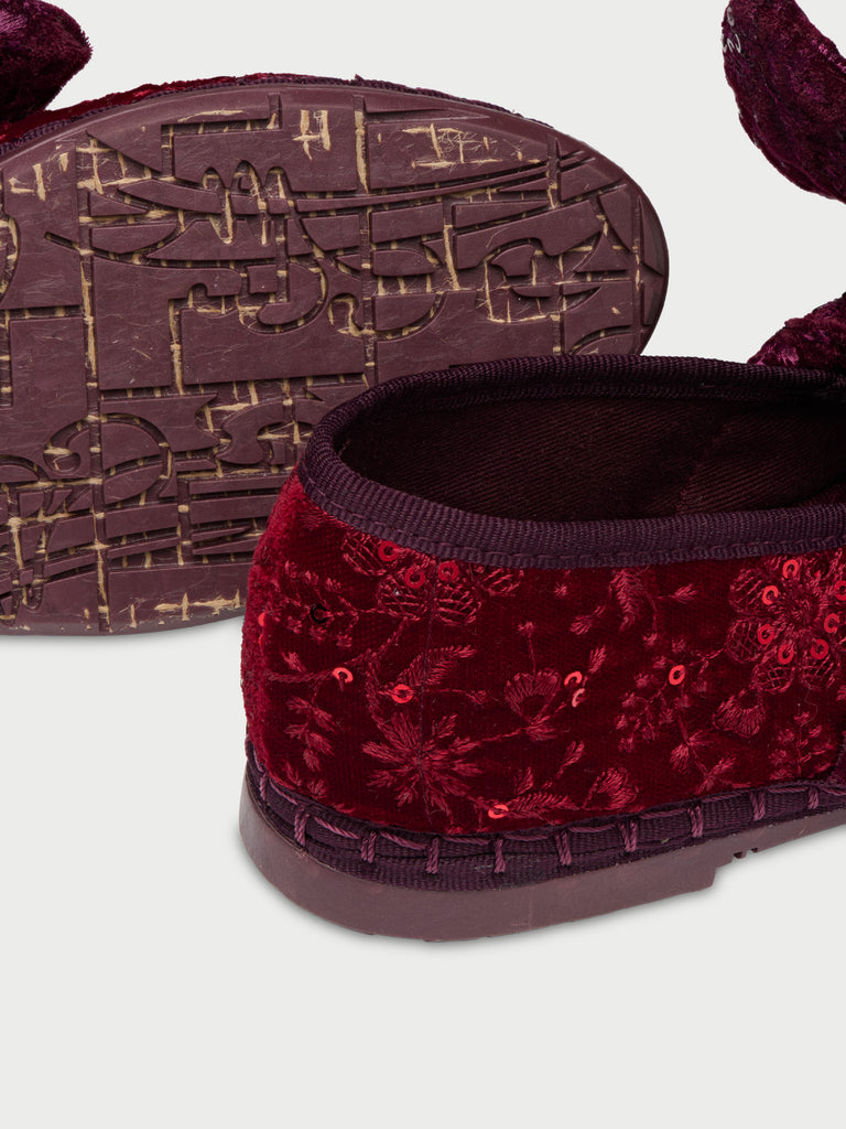 Lyra Sylva Burgundy